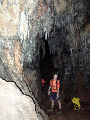 ทัวร์ผจญภัยใต้พิภพถ้ำแม่ละนา พิชิตมหาถ้ำสุดยอดในเมืองไทย จัดโดย TKT ECOTOUR ปี 60